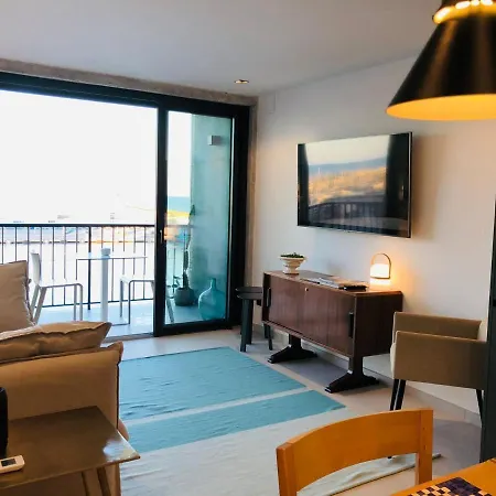 Harbour Views Puerto Ii